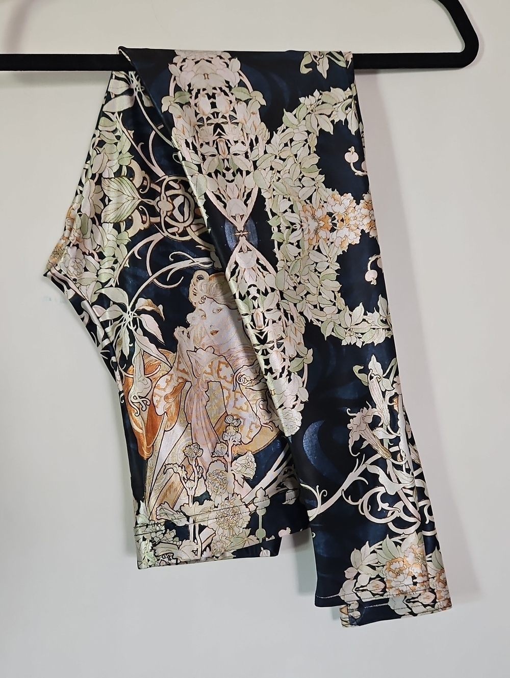 ​BlackMilk Alphonse Mucha Kaleidoscope Leggings Art Nouveau Medium Black Milk - Picture 2 of 6